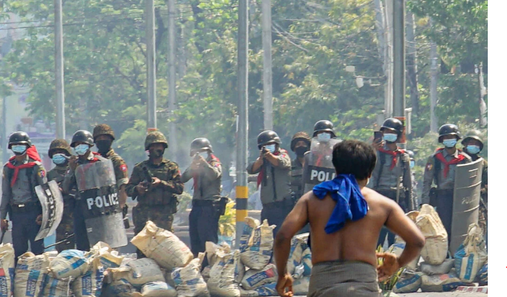 2 Ribu Pengungsi Myanmar Berlindung di Thailand Utara